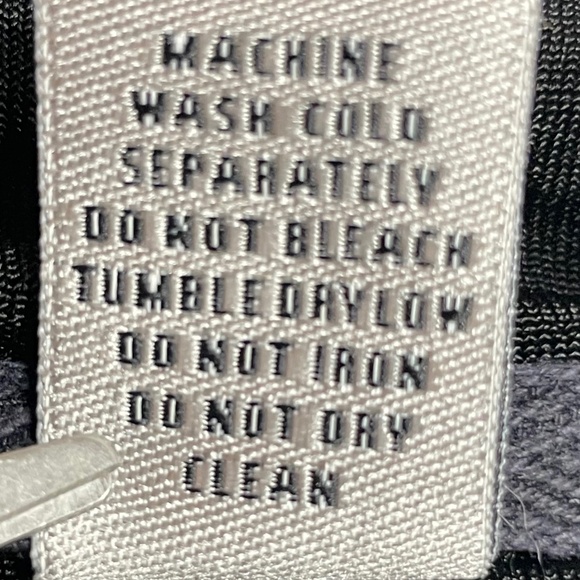 Chico’s Traveler Size 3 Black Women’s Knit Full Zip Hoodie - Picture 11 of 13